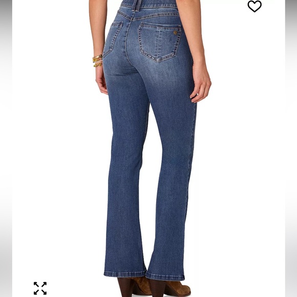 New Democracy  "Ab"solution Itty Bitty Bootcut Jeans - Picture 3 of 15